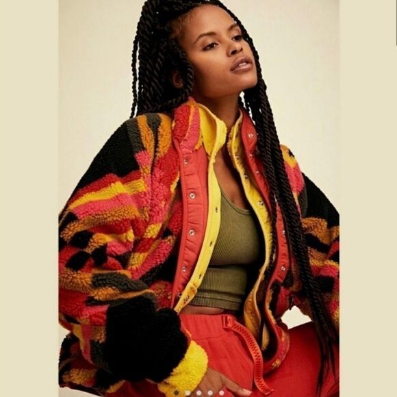 New FREE PEOPLE ROCKY RIDGE FLEECE JACKET
SIZE S
Retail $286 - Picture 3 of 12